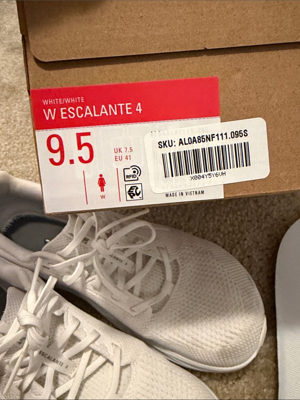Altra Escalante 4 White Running Shoes with new insoles + box size 9.5 Women’s - Picture 5 of 8